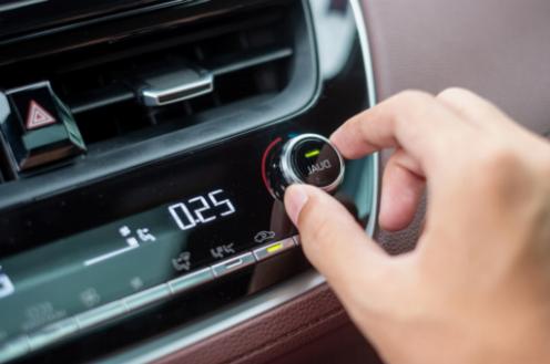 Die Bedeutung der regelmäßigen Wartung des Klimaanlagenverdampfers Ihres Autos